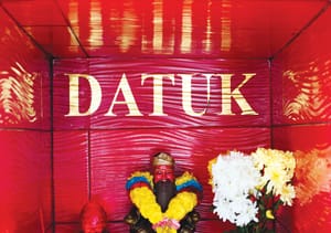 Jalan-Jalan Cari Datuk: Encounters